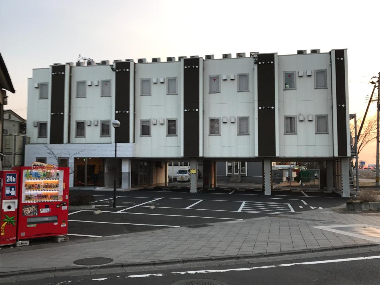 Conbini Ayersrockhotel Sendaitagajo Exteriér fotografie